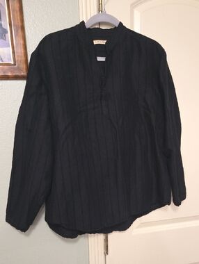 Havana Black Women's Long-Sleeve Pullover Top
